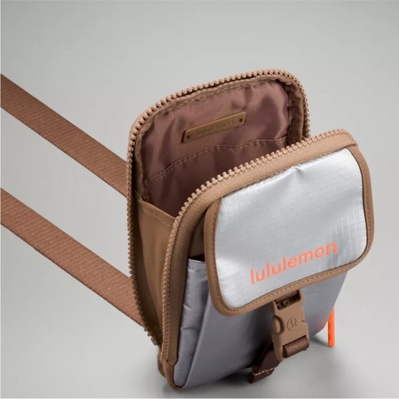 lululemon athletica Silver and Tan Crossbody Bag - Picture 3 of 13